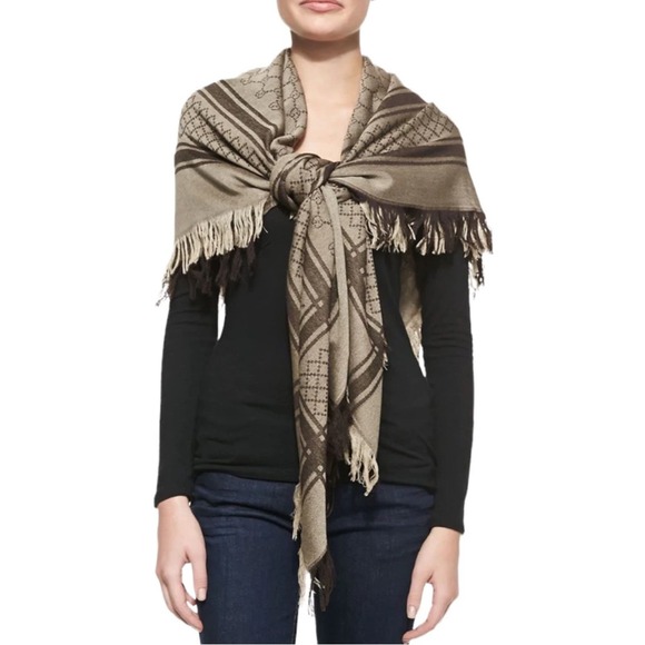 NEW Gucci GG Guccissima Monogram Surviee Scarf in Brown - Picture 2 of 8